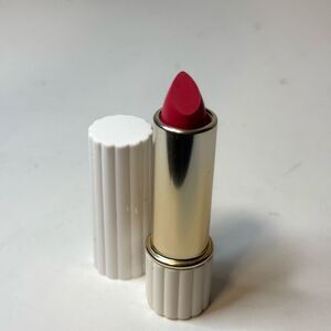 Estée Lauder All-Day Lipstick in Beautiful Pink White Ribbed NEW